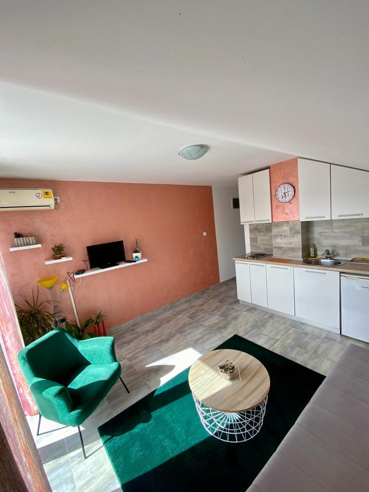 Apartments Kuc Tivat Chambre photo