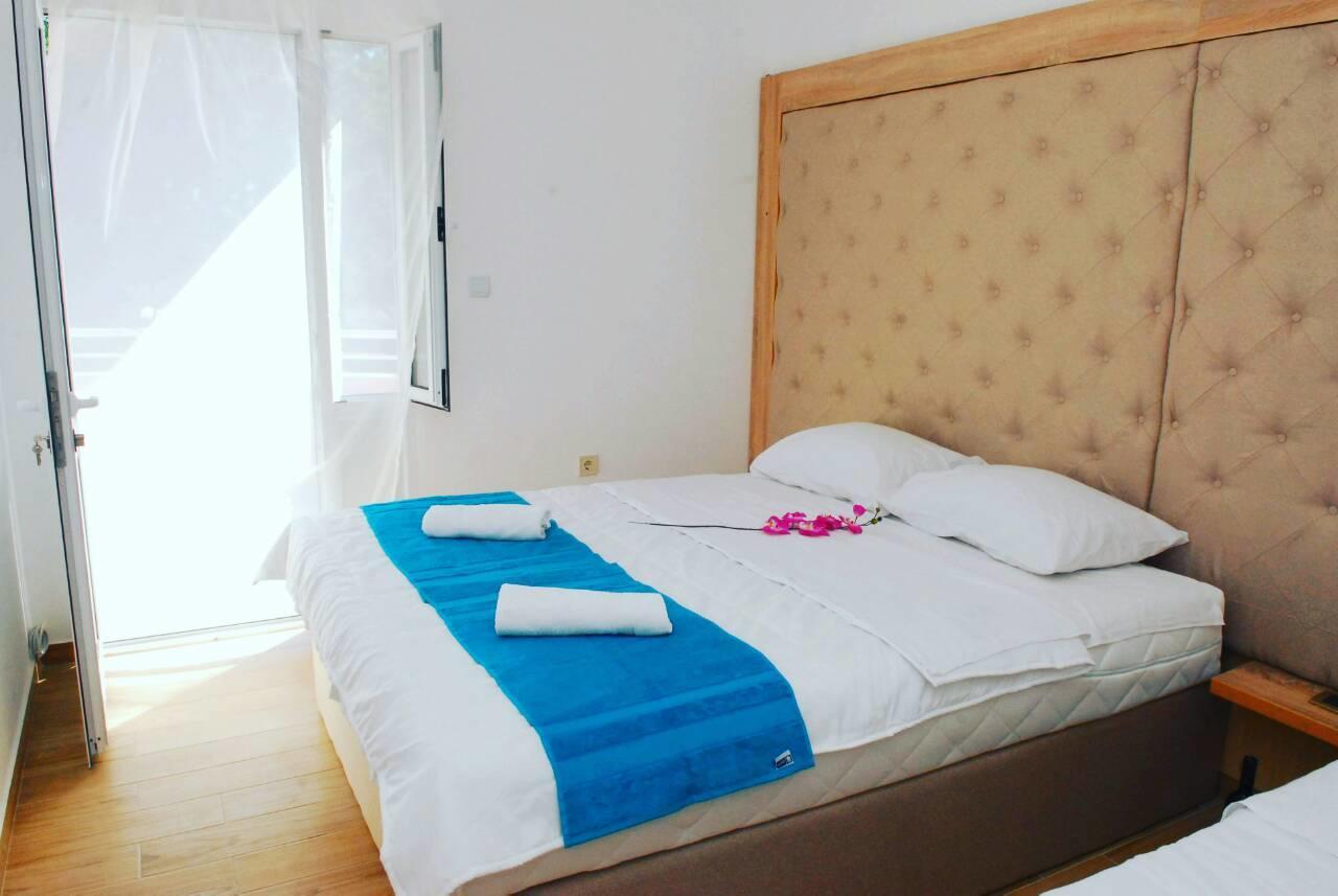 Apartments Kuc Tivat Extérieur photo